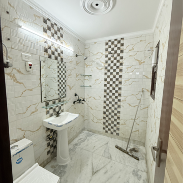 Bathroom in 2.5 BHK Builder Floor at Sector 108 – for Rent