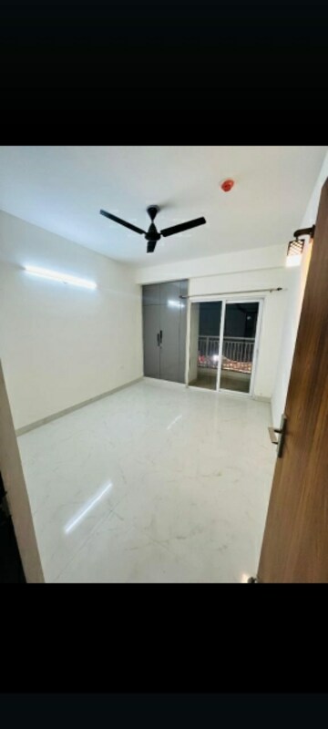 2 BHK Apartment For Rent in JKG Palm Resort, Raj Nagar Extension