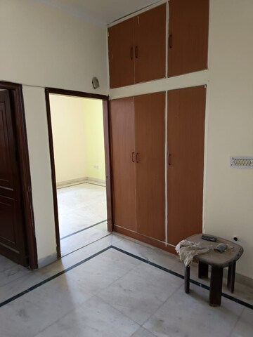 Room in 3 BHK Independent House at Sector 23 – for Sale