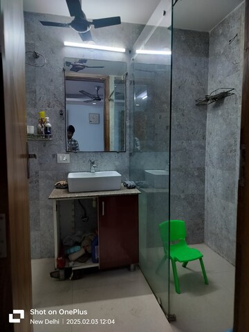 Bathroom in 1 BHK Apartment at Palm Residency Chhatarpur, Chattarpur – for Rent