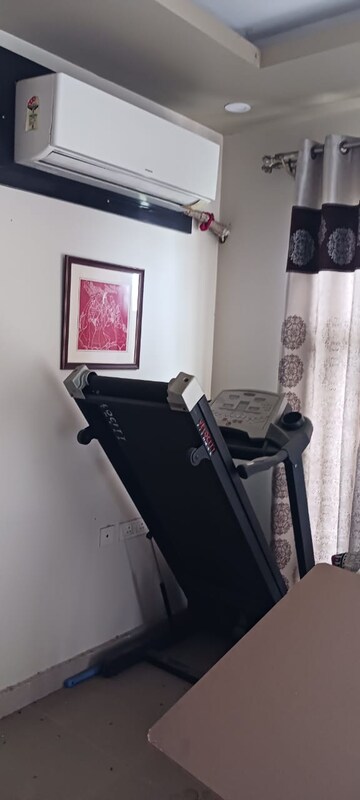 Furnished Amenities in 2 BHK Apartment at Ansal Celebrity Meadows, Sushant Golf City – for Rent