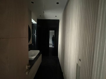 Bathroom in 4 BHK Builder Floor at Sector 41 – for Sale
