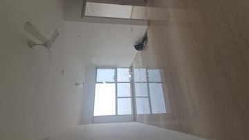 Room in 2 BHK Apartment at LnT Realty Crescent Bay, Parel – for Rent
