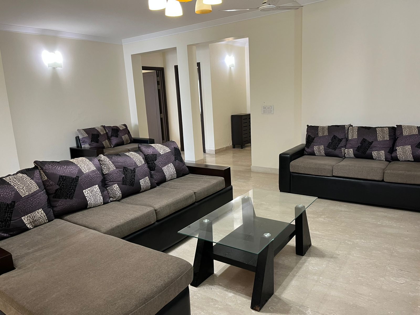 4 BHK + Servant Room Apartment For Sale in DLF The Belvedere Park