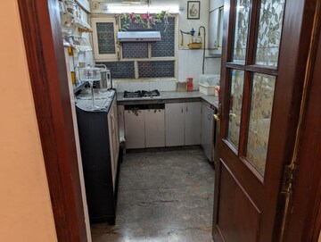 Kitchen in 2 BHK Apartment at Unitech Heritage City, Sector 25 – for Rent