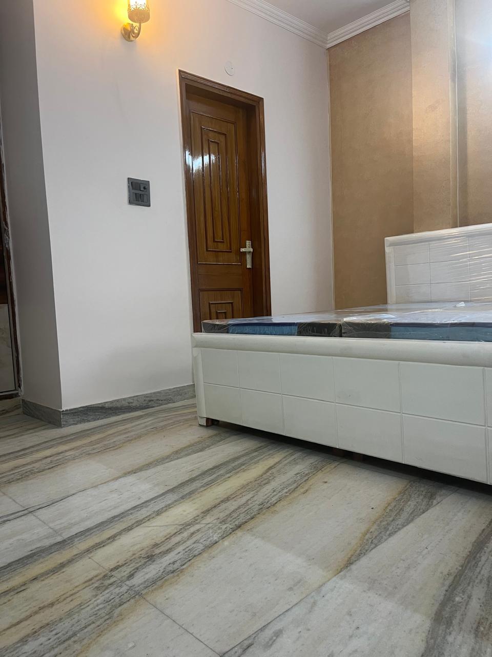 3 BHK + Servant Room Apartment For Sale in M3M Merlin