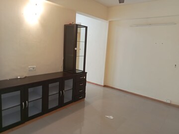 Room in 3 BHK Apartment at Bestech Park View City 2, Sector 49 – for Rent