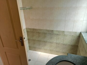 Bathroom in 3 BHK Apartment at Bestech Park View City 2, Sector 49 – for Rent