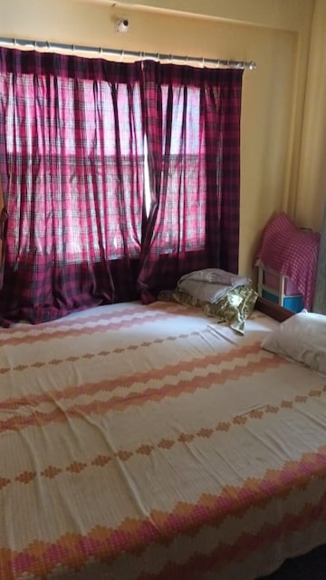 Bedroom in 3 BHK Apartment at Netaji Nagar – for Sale