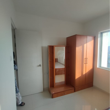 Room in 2 BHK Apartment at Rohan Ananta, Mumbai Bangalore Highway – for Rent