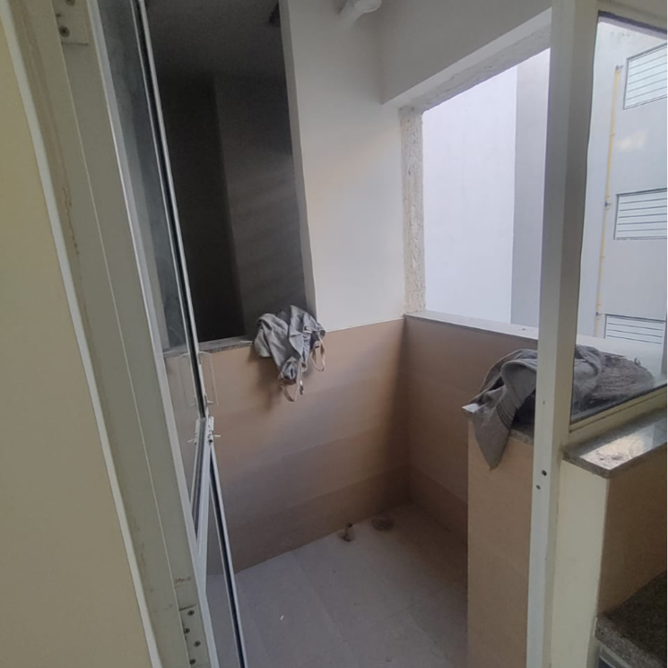 Balcony, rohan-ananta 2 Bedroom 690 Sq.Ft. Apartment In Mumbai Bangalore Highway Pune 8164978