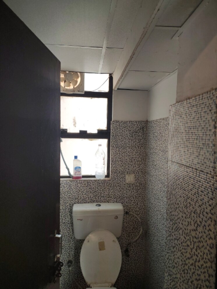 Bathroom, breez-global-heights 1 Bedroom 410 Sq.Ft. Apartment In Sohna Sector 33 Gurgaon 8165018