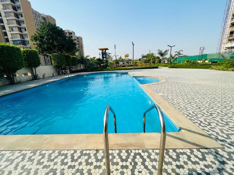 Swimming Pool, ratan-galaxy 3 Bedroom 1781 Sq.Ft. Apartment In Vrindavan Yojna Lucknow 8165028