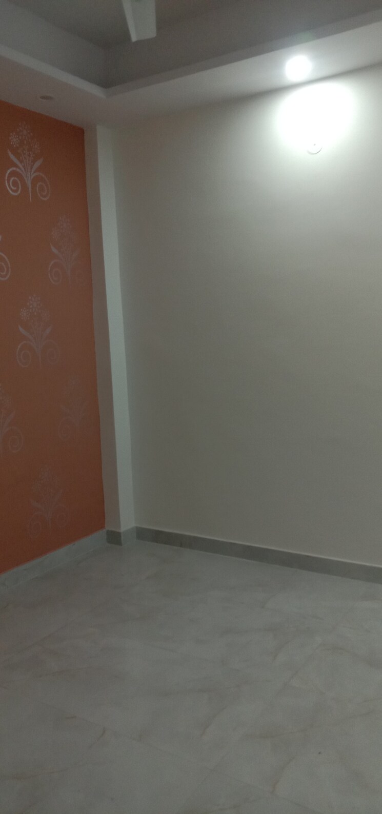 Room, pandav nagar 3 Bedroom 105 Sq.Yd. Builder Floor In Pandav Nagar Ghaziabad 8165106