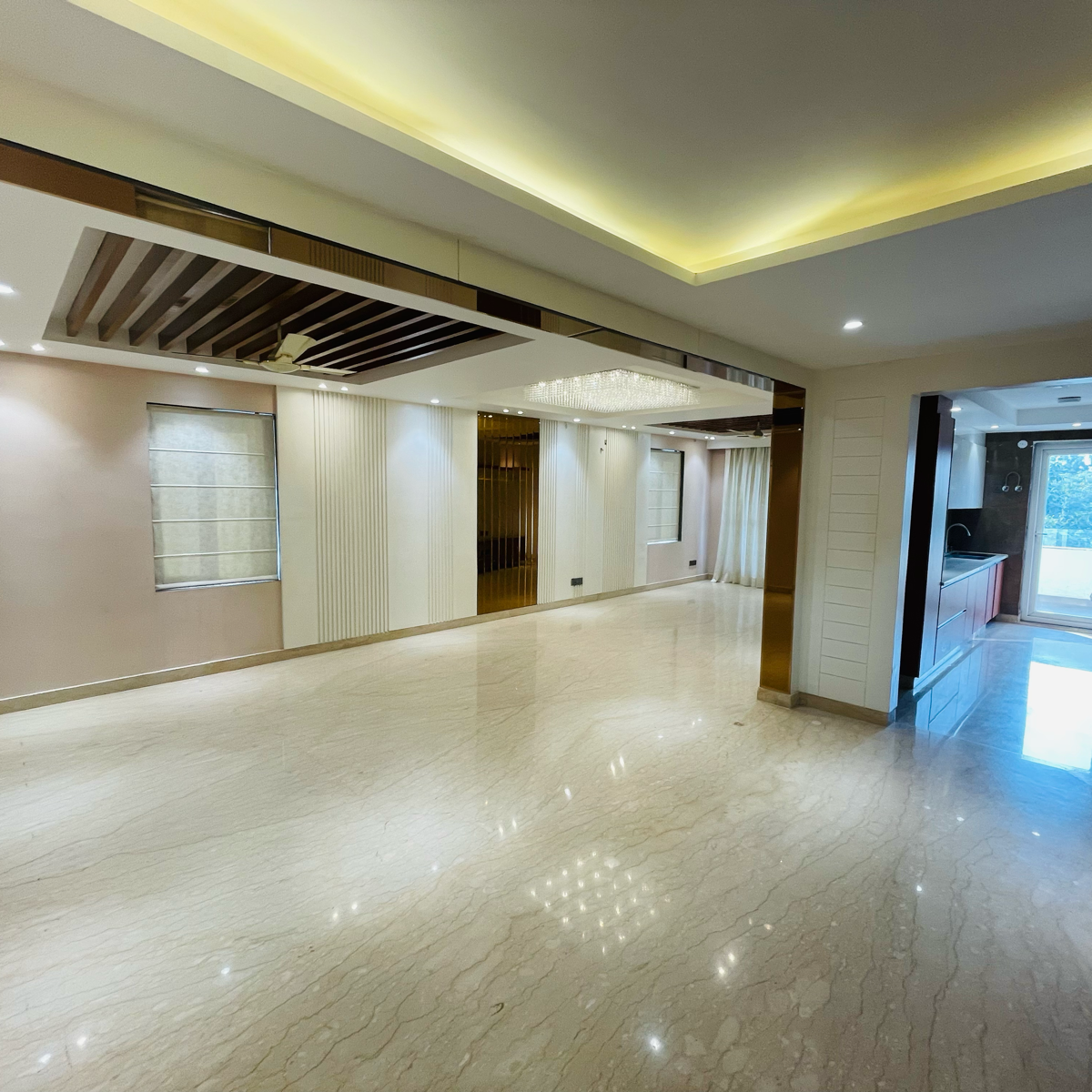 4 BHK + Pooja Room,Servant Room,Study Room Builder Floor For Sale in Auram Floor