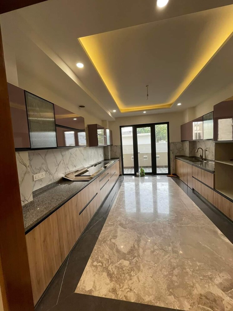 Kitchen, parklands 4 Bedroom 500 Sq.Ft. Builder Floor In Sector 85 Faridabad 8165171