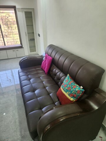 Parking in 1 BHK Apartment at Sapphire Lakeside, Powai – for Rent