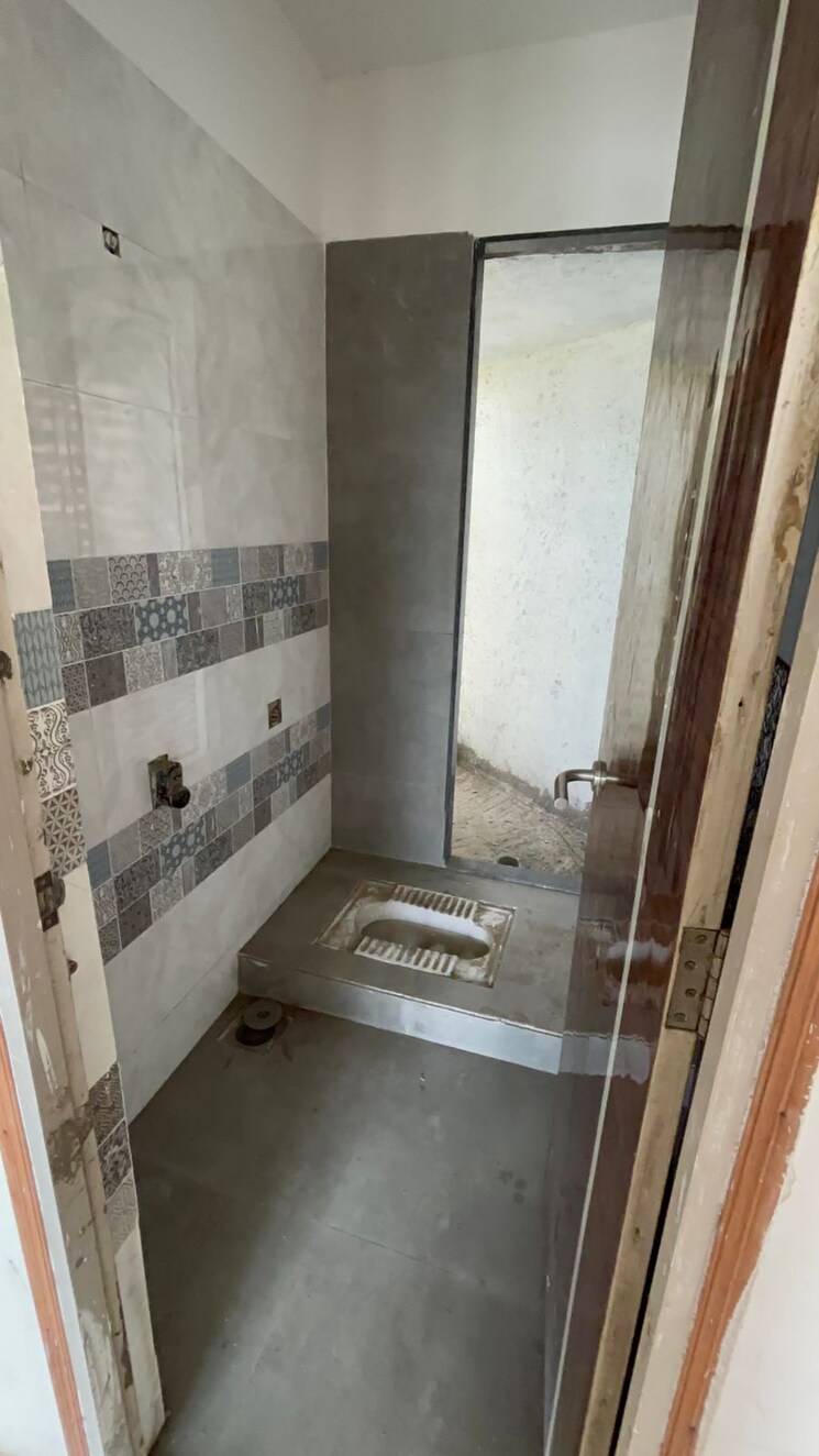 Bathroom, aastha-river-view 1 Bedroom 430 Sq.Ft. Apartment In Taloja Navi Mumbai 8165203