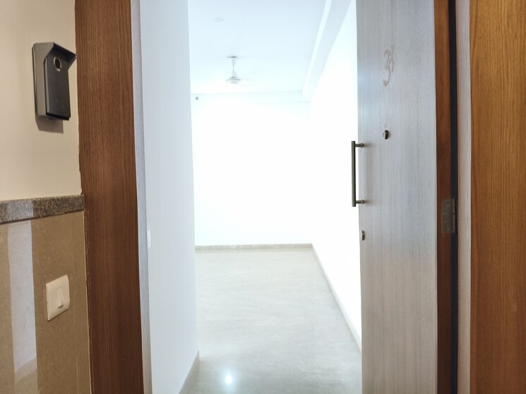 Room, hiranandani-eagleridge-wing-a 2 Bedroom 750 Sq.Ft. Apartment In Ghodbunder Road Thane 8165208