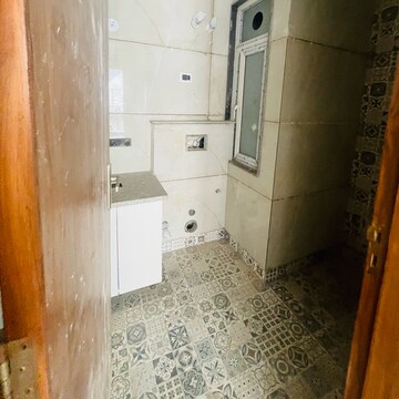 Bathroom in 3.5 BHK Builder Floor at Ansal API Esencia, Sector 67 – for Sale