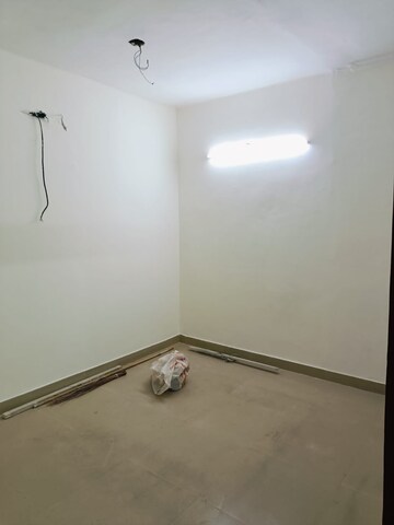 Room in 2 BHK Builder Floor at Subhash Nagar – for Rent
