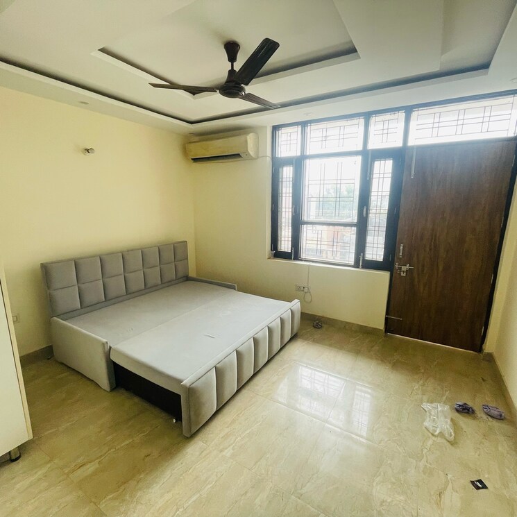 Bedroom, ansal-api-esencia 3.5 Bedroom 222 Sq.Yd. Builder Floor In Sector 67 Gurgaon 8165251