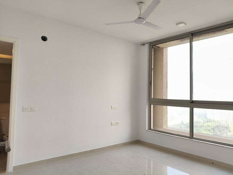 Room, hiranandani-eagleridge-wing-b 3 Bedroom 1150 Sq.Ft. Apartment In Ghodbunder Road Thane 8165277