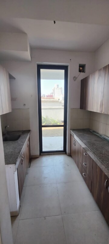Room in 2 BHK Builder Floor at Vatika India Next Iris Floors, Sector 82 – for Rent