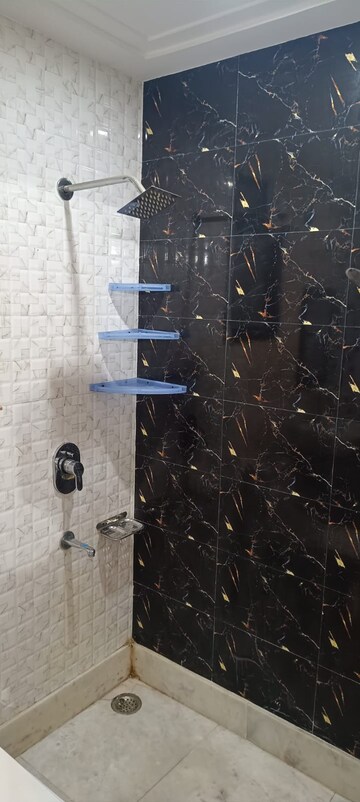 Bathroom in 3 BHK Builder Floor at Ansal Sushant Lok I, Sector 43 – for Rent
