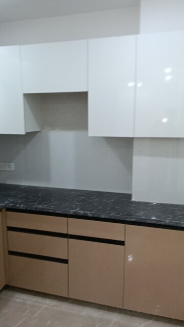Kitchen in 1.5 BHK Builder Floor at Ignou Road – for Rent
