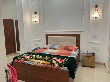 Bedroom in 2 BHK Builder Floor at Ansal Sushant Lok I, Sector 43 – for Rent