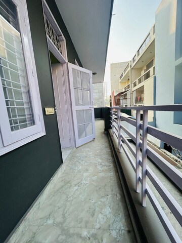 Balcony in 2 BHK Builder Floor at Ansal Plaza Sector-23, Sector 23 – for Rent