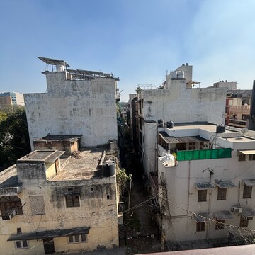 3 BHK Builder Floor – Exterior View View at Safdarjang Enclave - for Rent