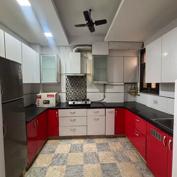 Kitchen in 3 BHK Builder Floor at Safdarjang Enclave – for Rent