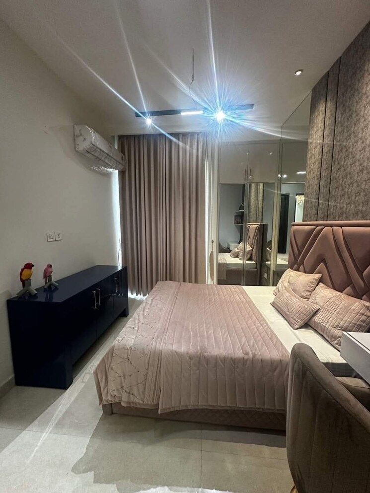 Bedroom, peer mucchalla 3 Bedroom 1680 Sq.Ft. Builder Floor In Peer Mucchalla Zirakpur 8165478