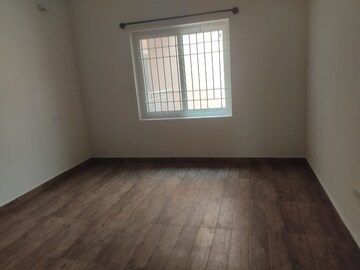 Room in 2 BHK Apartment at Hennur Plaza, Hennur – for Rent