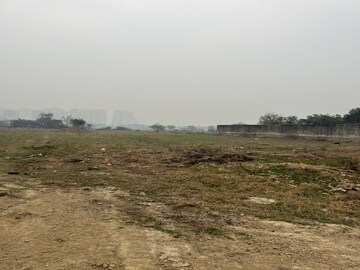  Plot For Sale in Dankaur