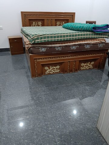 Bedroom in 2.5 BHK Independent House at Theta Ii Greater Noida – for Sale