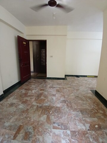 Room in 1 BHK Apartment at Hiranandani Estate Park Plaza C, Ghodbunder Road – for Rent