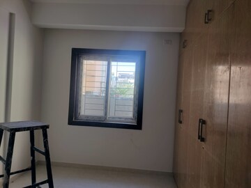 Room in 2 BHK Apartment at Halasuru – for Rent