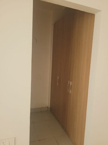 Building Lobby in 4 BHK Builder Floor at SS Linden, Sector 84 – for Rent