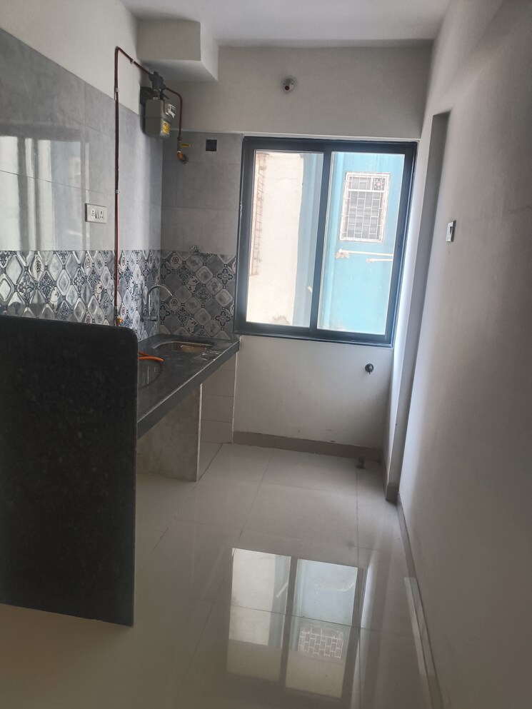 Bathroom, samcon-jyot-residency 1 Bedroom 410 Sq.Ft. Apartment In Parel Mumbai 8165566