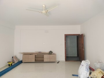 Furnished Amenities in 2 BHK Apartment at Halasuru – for Rent