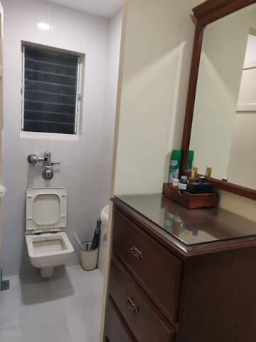 Master Bedroom in 1 BHK Apartment at Orchid Enclave Powai, Chandivali – for Rent