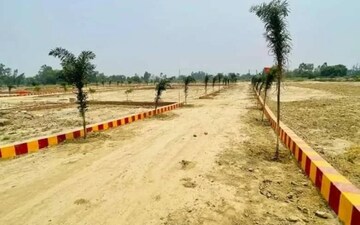 Plot For Sale in Old Labour Colony
