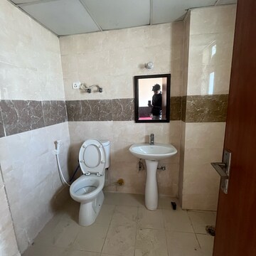 Bathroom in 2 BHK Apartment at Supertech Ecociti, Sector 137 – for Rent