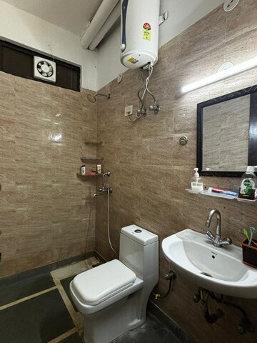 Bathroom in 2 BHK Builder Floor at Ansal Sushant Lok I, Sector 43 – for Rent