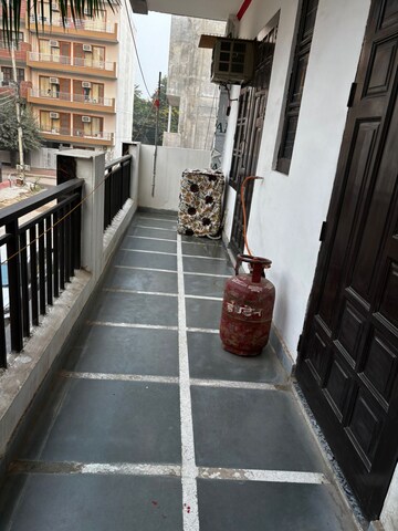 Balcony in 2 BHK Builder Floor at Ansal Sushant Lok I, Sector 43 – for Rent
