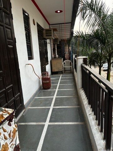 Balcony in 2 BHK Builder Floor at Ansal Sushant Lok I, Sector 43 – for Rent