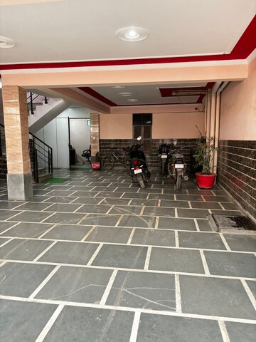 Parking in 2 BHK Builder Floor at Ansal Sushant Lok I, Sector 43 – for Rent